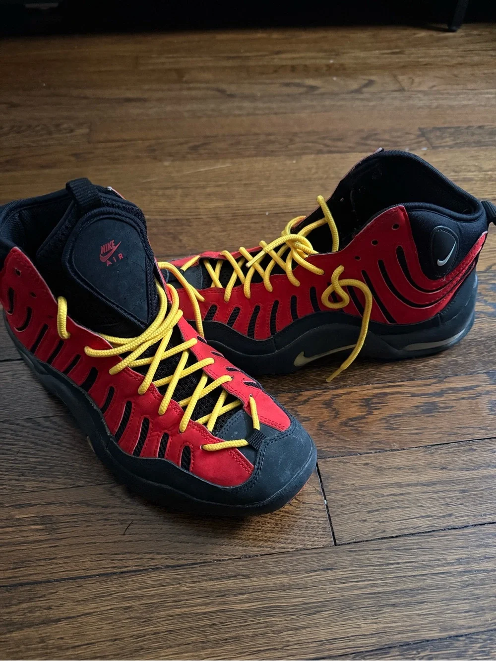 Nike Air Bakin Sneakers